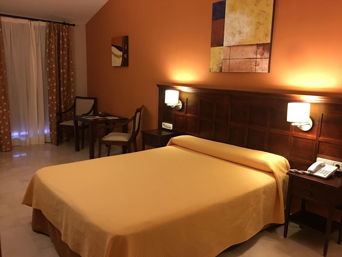 Hotel Sierra Hidalga 3*